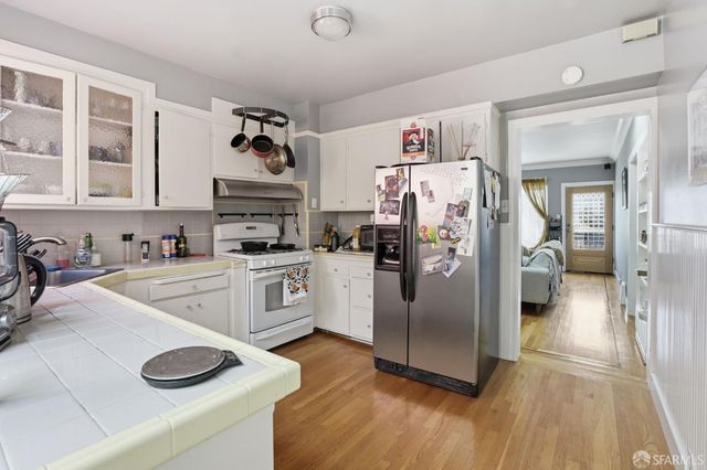 527 Congo Street, San Francisco, CA 94131