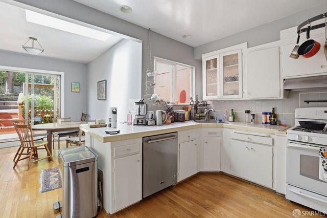 527 Congo Street, San Francisco, CA 94131