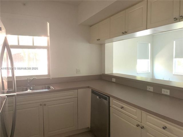 6776 W Sample Road 6776, Coral Springs, FL 33067