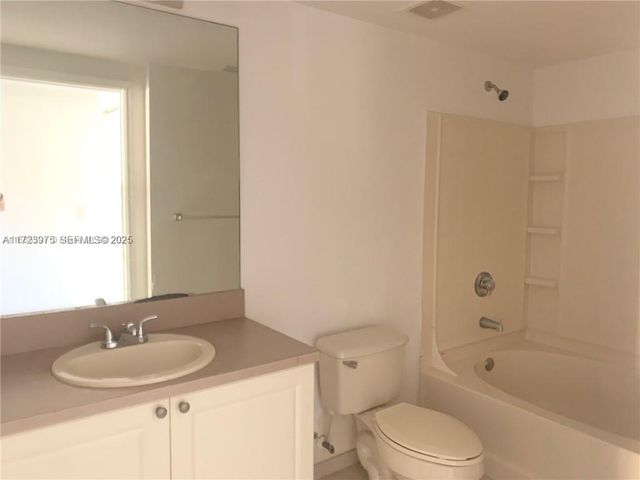 6776 W Sample Road 6776, Coral Springs, FL 33067