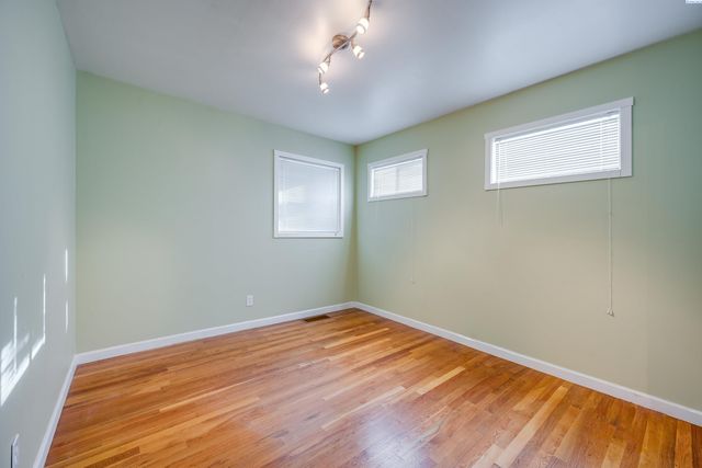 1035 NW Clifford St, Pullman, WA 99163