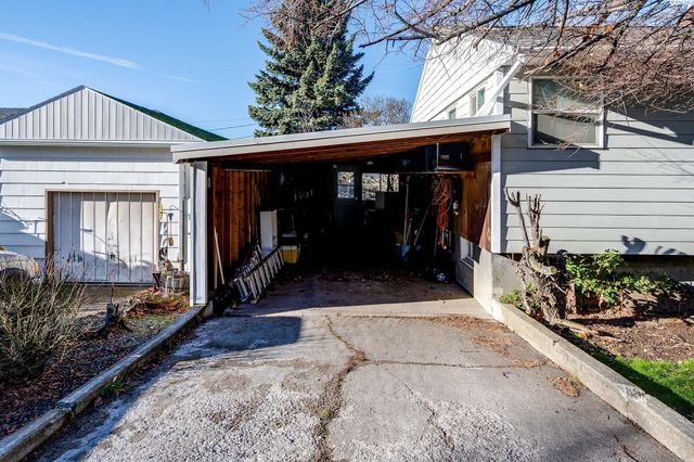 1035 NW Clifford St, Pullman, WA 99163