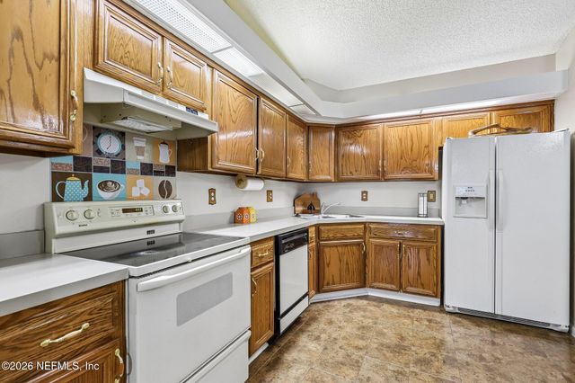 1863 ONTARIO Court, Middleburg, FL 32068