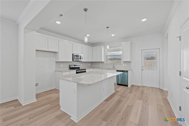 8010 Timber Hollow Lane, Temple, TX 76502