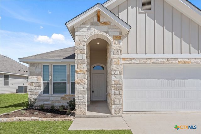 8010 Timber Hollow Lane, Temple, TX 76502