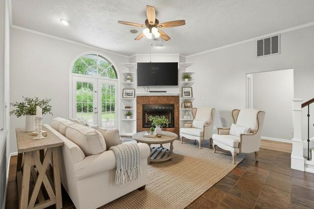 10147 Lewis Creek Circle, Willis, TX 77318