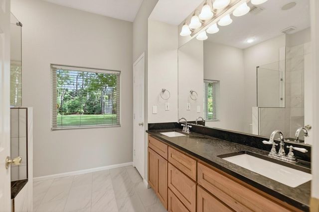 10147 Lewis Creek Circle, Willis, TX 77318