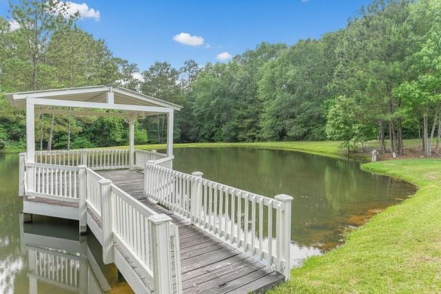10147 Lewis Creek Circle, Willis, TX 77318