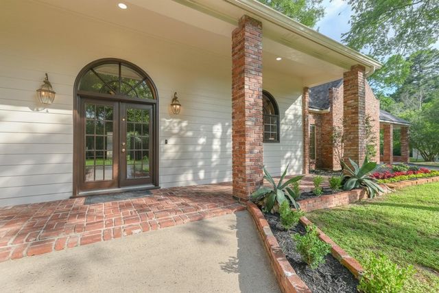 10147 Lewis Creek Circle, Willis, TX 77318