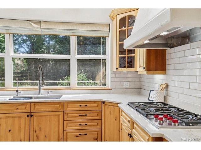 1282 Ptarmigan Ct, Lafayette, CO 80026