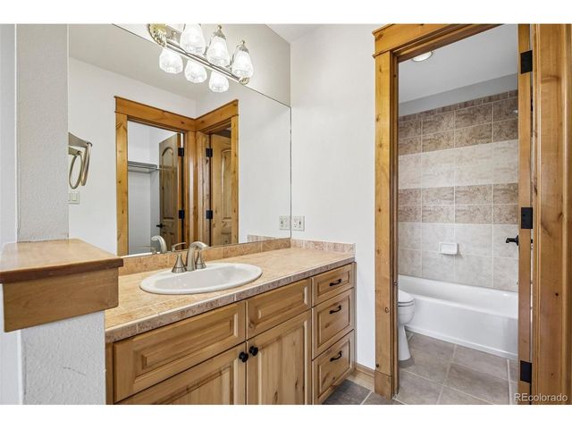 1282 Ptarmigan Ct, Lafayette, CO 80026