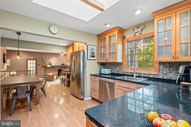 1920 WINDMILL LN, Alexandria, VA 22307