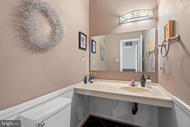 1920 WINDMILL LN, Alexandria, VA 22307