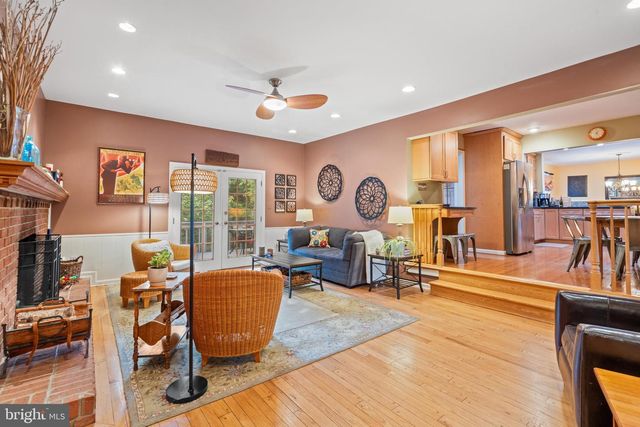 1920 WINDMILL LN, Alexandria, VA 22307