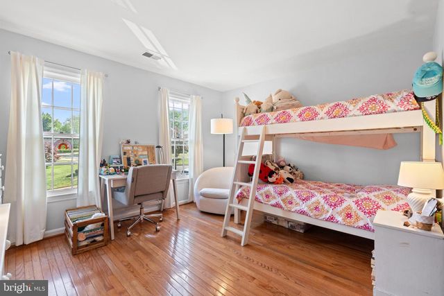 1920 WINDMILL LN, Alexandria, VA 22307