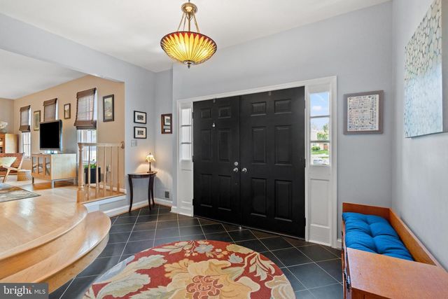 1920 WINDMILL LN, Alexandria, VA 22307