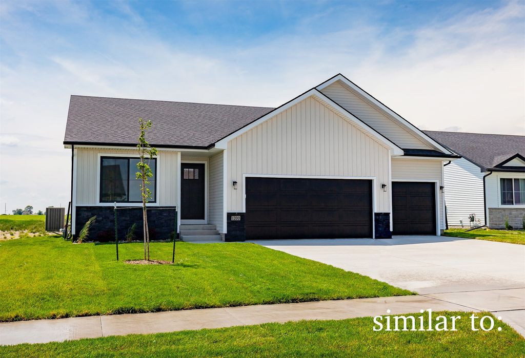 1618 22nd Avenue SE, Altoona, IA 50009