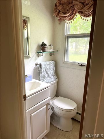 5287 Willow Lake Court, Clarence, NY 14031
