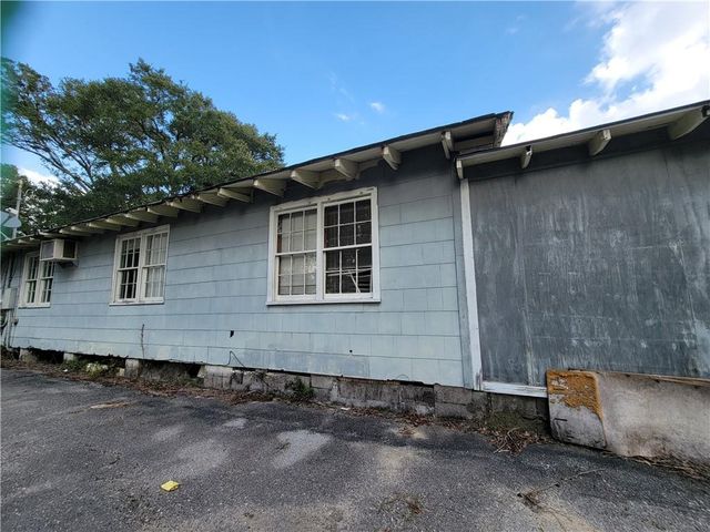 1325 North Drive, Mobile, AL 36605