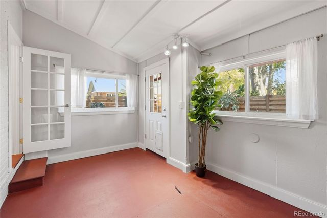 1400 S Logan Street, Denver, CO 80210