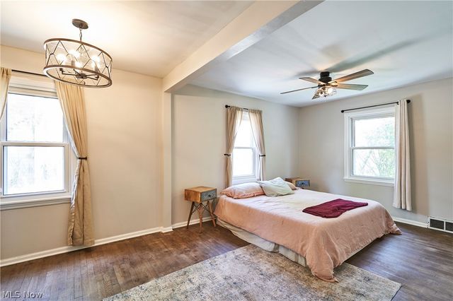780 Bates Road, Rocky River, OH 44116