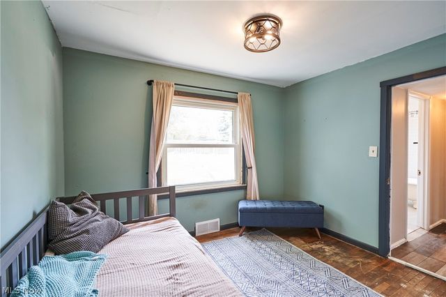 780 Bates Road, Rocky River, OH 44116