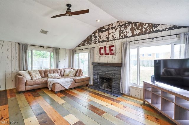 780 Bates Road, Rocky River, OH 44116