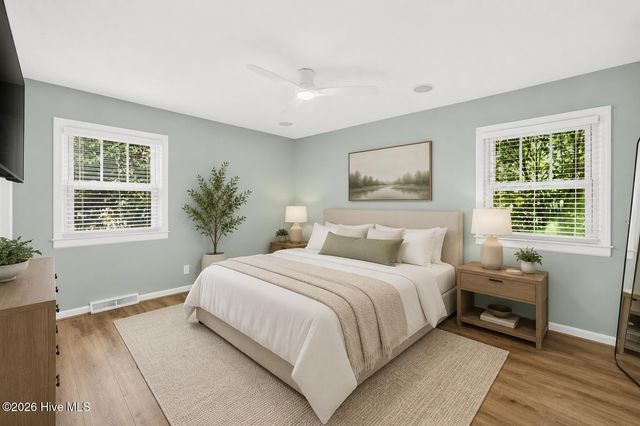 102 La Salle Street, Wilmington, NC 28411