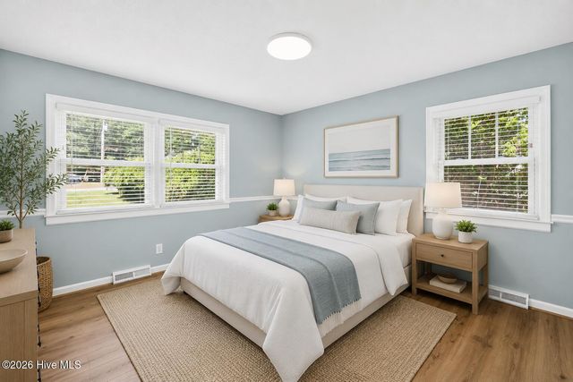 102 La Salle Street, Wilmington, NC 28411