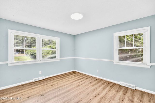 102 La Salle Street, Wilmington, NC 28411