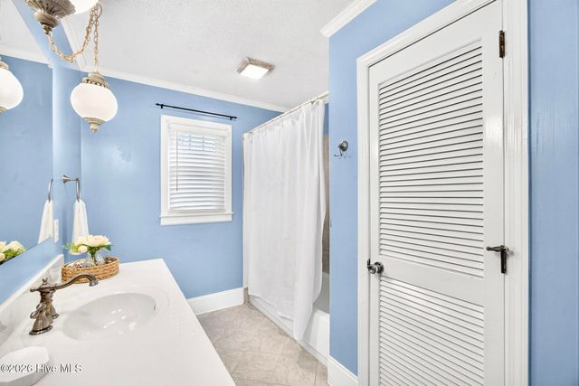 102 La Salle Street, Wilmington, NC 28411