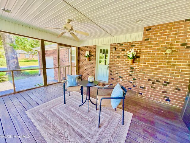 102 La Salle Street, Wilmington, NC 28411