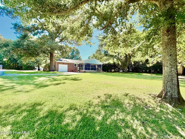 102 La Salle Street, Wilmington, NC 28411