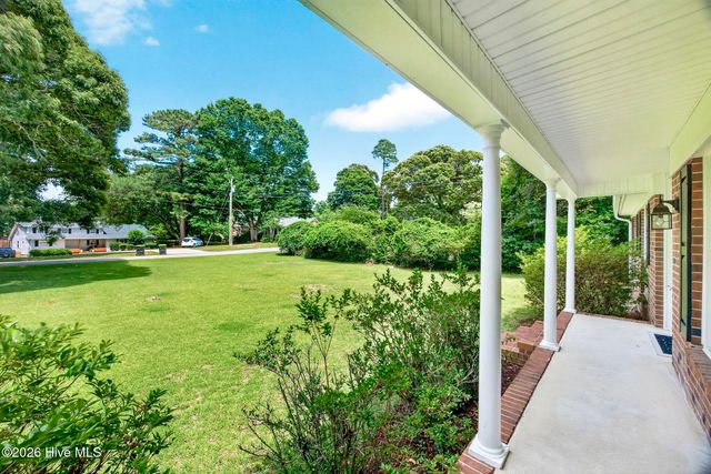 102 La Salle Street, Wilmington, NC 28411