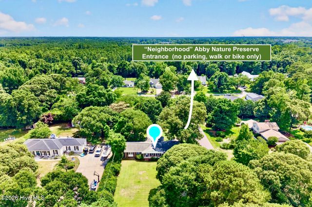 102 La Salle Street, Wilmington, NC 28411