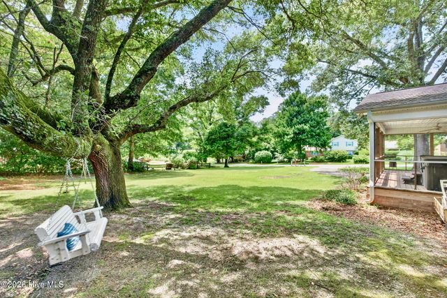 102 La Salle Street, Wilmington, NC 28411