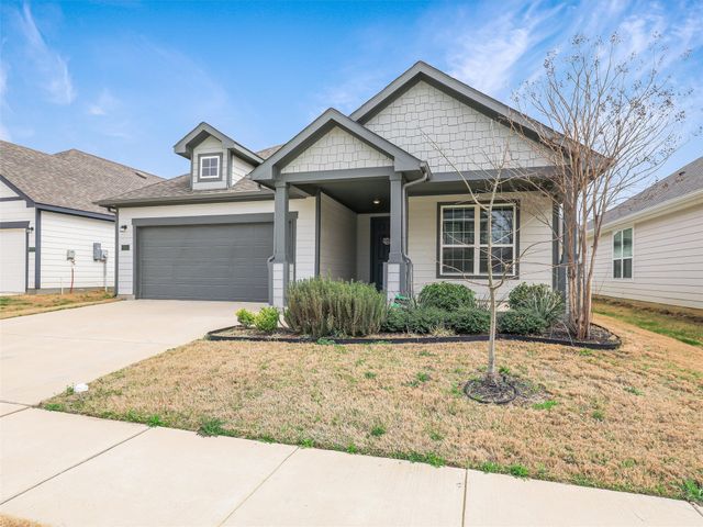 5924 Hopkins Drive, Providence Village, TX 76227