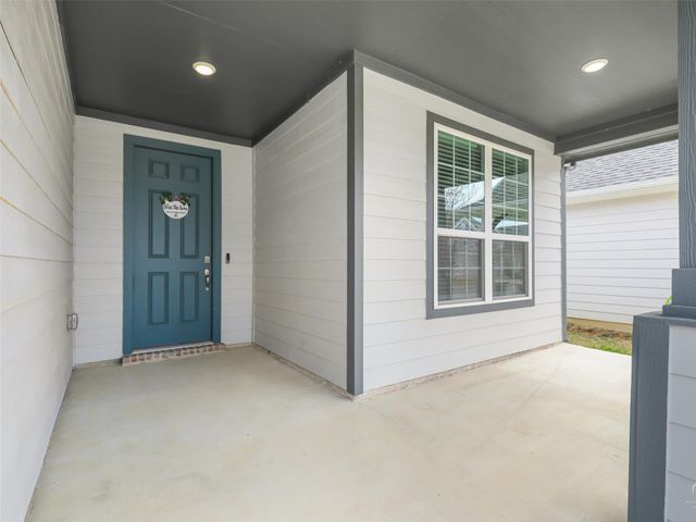 5924 Hopkins Drive, Providence Village, TX 76227