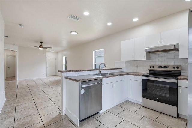 3520 17TH STREET COURT E, Bradenton, FL 34208