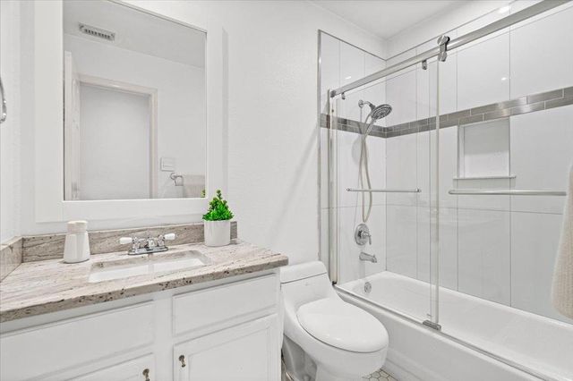 5948 Lomita Verde CIR, Austin, TX 78749