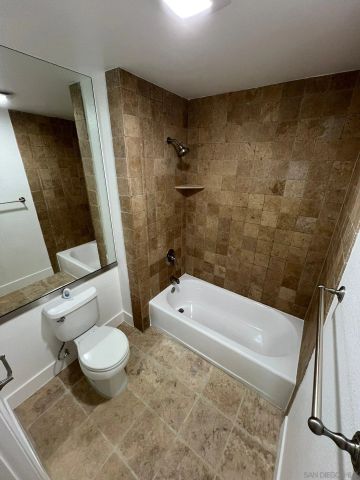 9860 Dale D8, Spring Valley, CA 91977