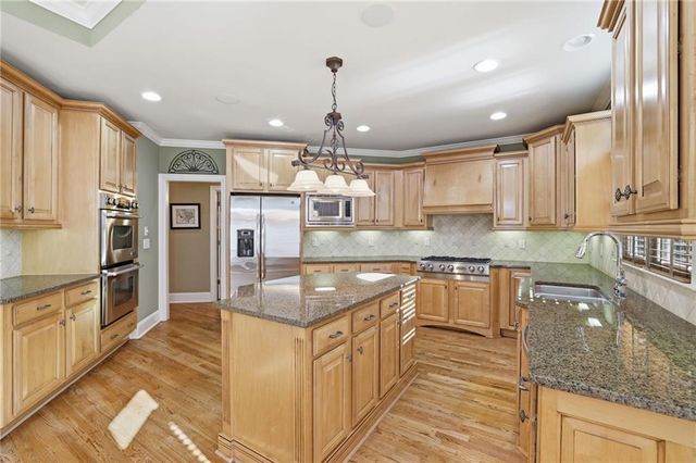 4842 Rushing Rock Way, Marietta, GA 30066