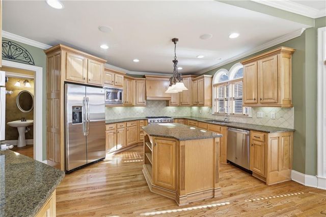 4842 Rushing Rock Way, Marietta, GA 30066