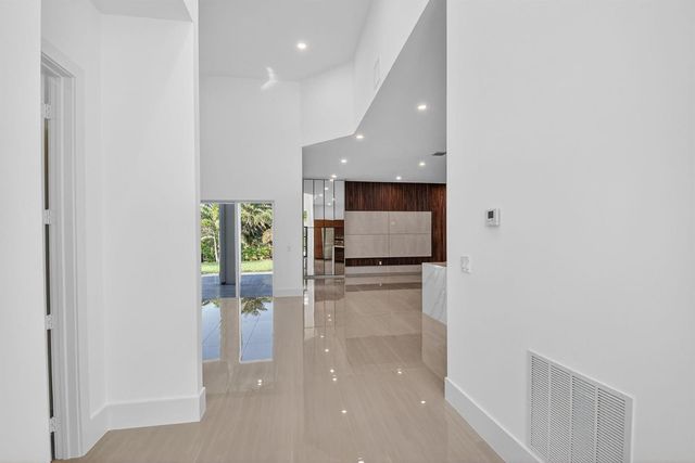 6401 Park Lane W, Lake Worth, FL 33449
