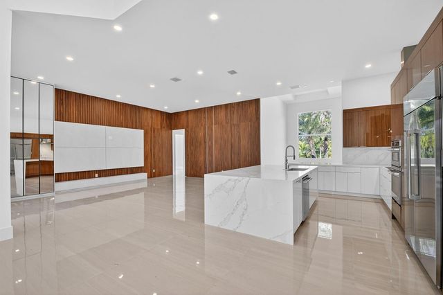 6401 Park Lane W, Lake Worth, FL 33449