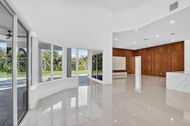 6401 Park Lane W, Lake Worth, FL 33449
