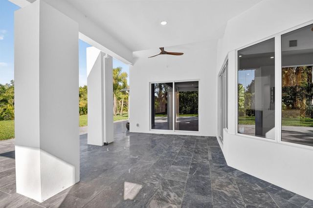 6401 Park Lane W, Lake Worth, FL 33449