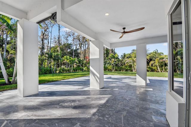 6401 Park Lane W, Lake Worth, FL 33449