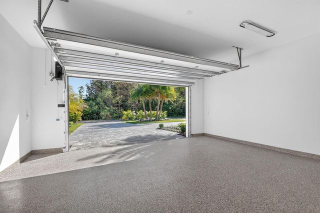 6401 Park Lane W, Lake Worth, FL 33449