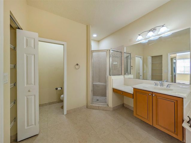 6507 37TH STREET E, Sarasota, FL 34243